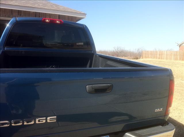 2004 Dodge Ram Pickup Modified
