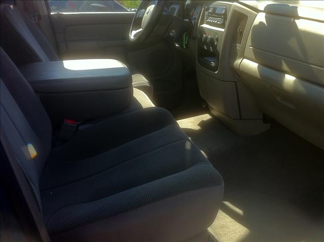 2004 Dodge Ram Pickup Modified