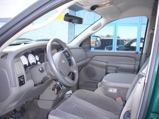 2004 Dodge Ram Pickup Sport