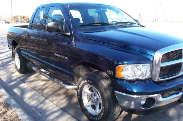 2004 Dodge Ram Pickup Modified