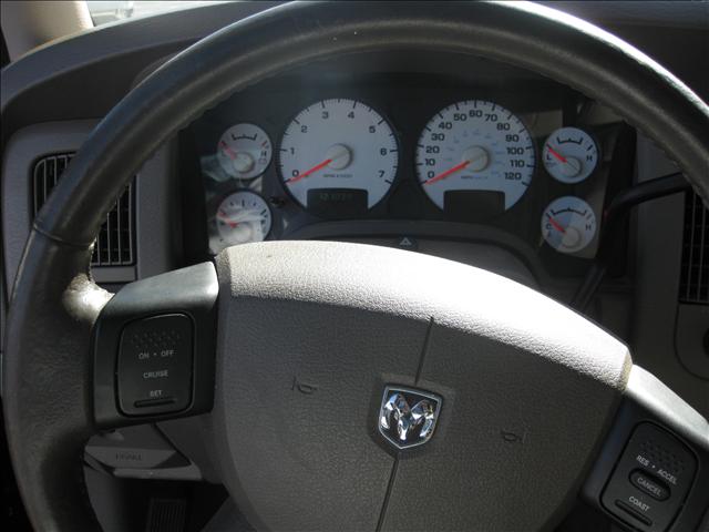 2004 Dodge Ram Pickup BOX