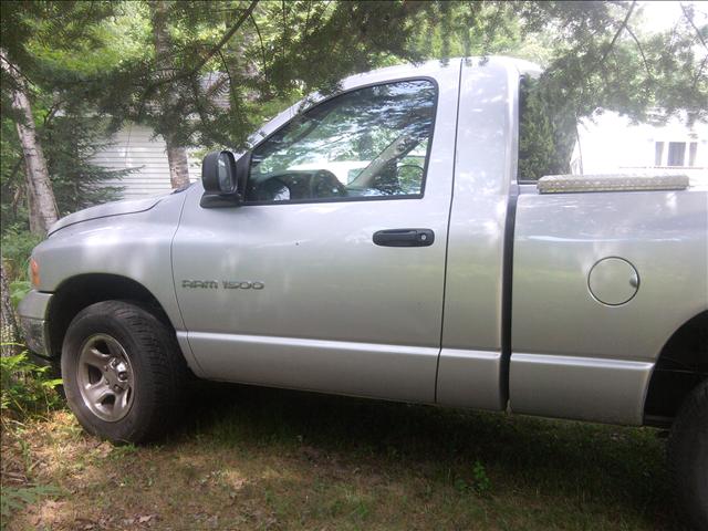 2005 Dodge Ram Pickup SLT