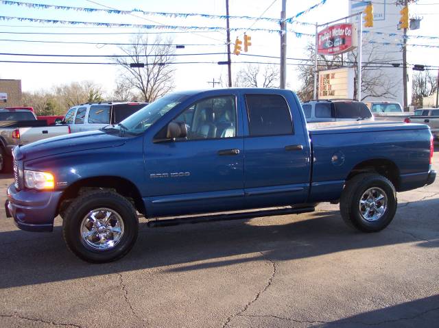 2005 Dodge Ram Pickup SL2