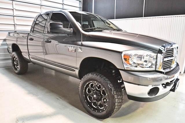 2007 Dodge Ram Pickup 4dr SL AWD V6