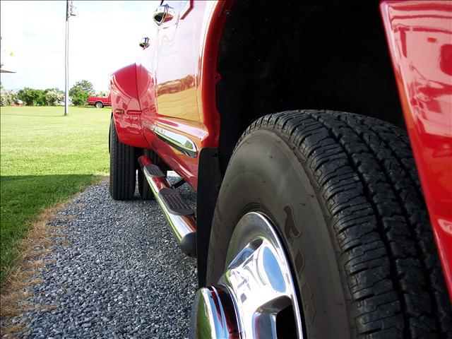 2007 Dodge Ram Pickup Slecrew Cab