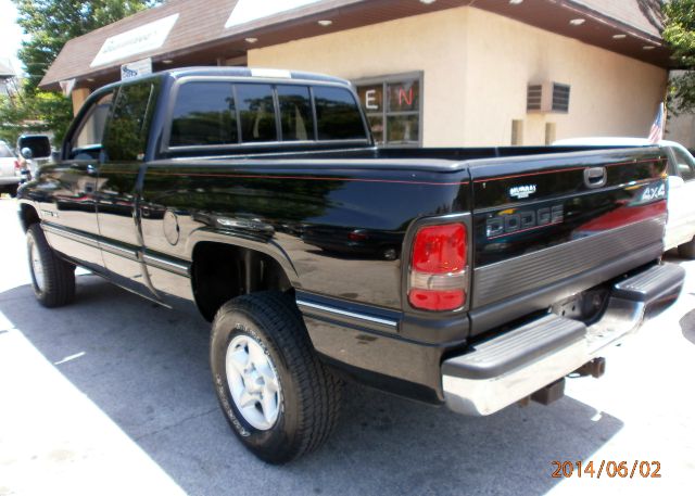 1997 Dodge Ram Pickup 1500 Lariat XL