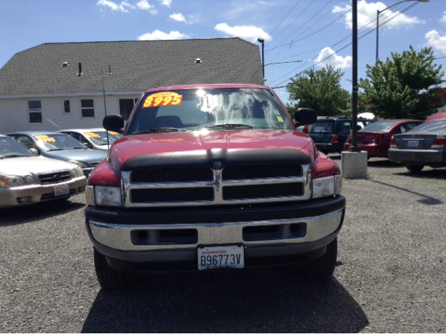 1999 Dodge Ram Pickup 1500 Supercab SRW 4X