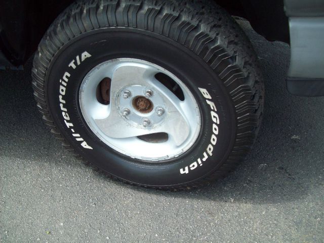 2001 Dodge Ram Pickup 1500 5 Door Turbo