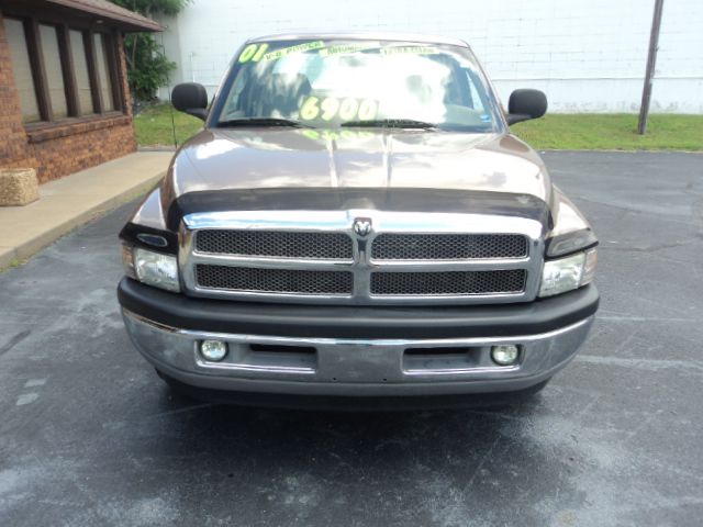 2001 Dodge Ram Pickup 1500 Crew Cab Amarillo 4X4