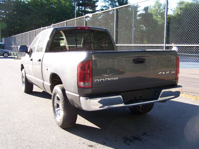 2003 Dodge Ram Pickup 1500 SLT