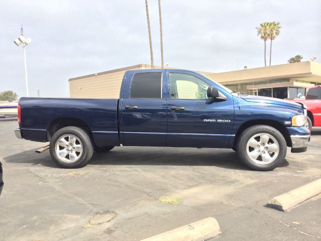 2004 Dodge Ram Pickup 1500 CREW CAB XL Diesel