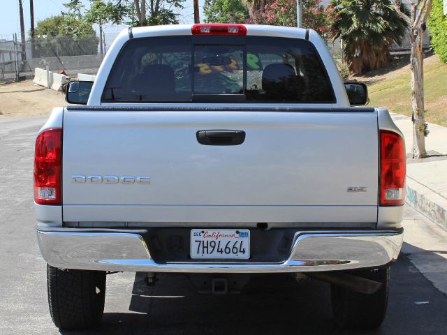 2004 Dodge Ram Pickup 1500 CREW CAB XL Diesel