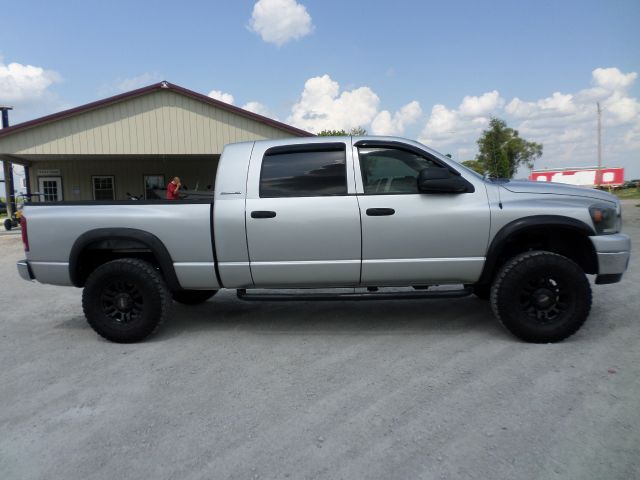 2006 Dodge Ram Pickup 1500 CREW DSL Lariat4wd