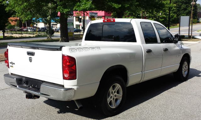 2008 Dodge Ram Pickup 1500 Lariat XL