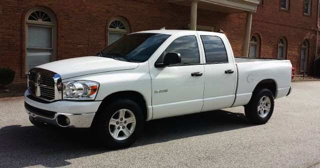 2008 Dodge Ram Pickup 1500 Lariat XL