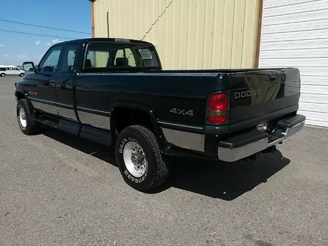 1995 Dodge Ram Pickup 2500 XLT Superduty Turbo Diesel