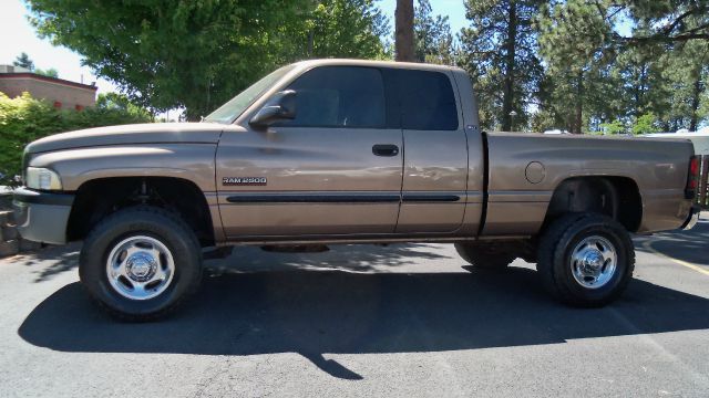 2001 Dodge Ram Pickup 2500 T6 Turbo AWD