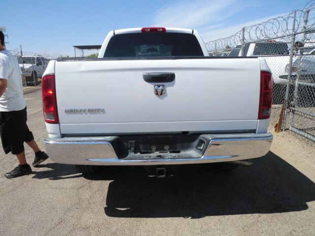 2006 Dodge Ram Pickup 2500 750li Xdrive 1-ownerawdnavigation Sedan