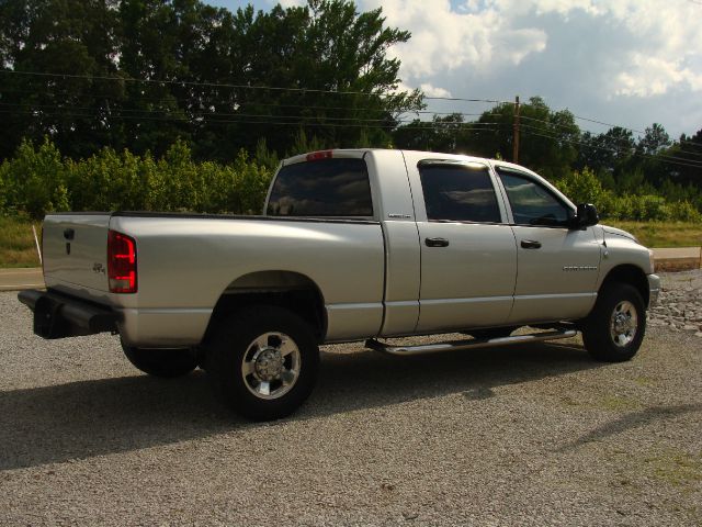 2006 Dodge Ram Pickup 2500 SCAB XLT 4WD LONG BOX
