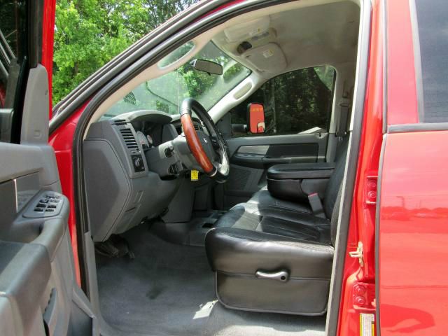 2007 Dodge Ram Pickup 2500 SCAB XLT 4WD LONG BOX