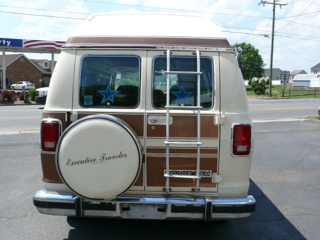 1989 Dodge Ram Van 1500 LT 4WD