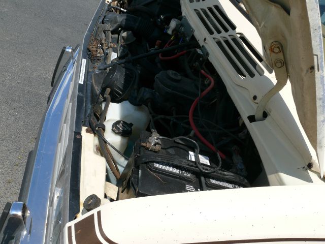 1989 Dodge Ram Van 1500 LT 4WD