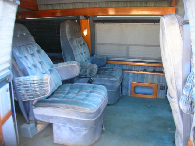 1992 Dodge Ram Van 1500 LT 4WD