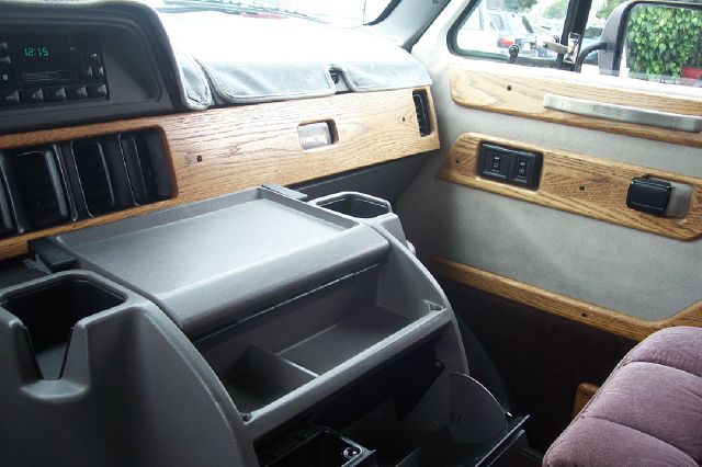 1996 Dodge Ram Van Silverado Tmc Coyote