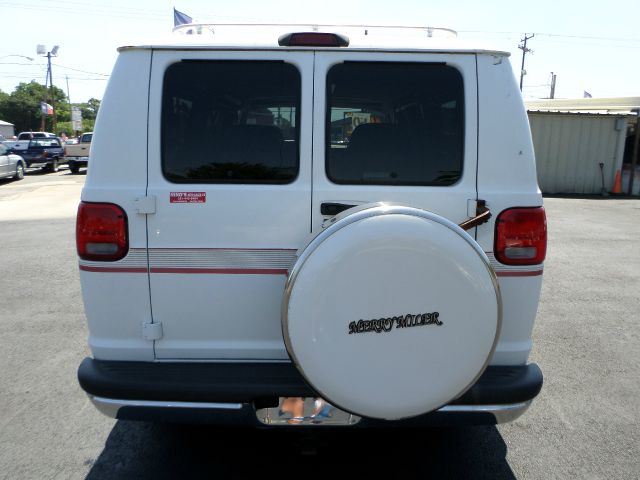 1996 Dodge Ram Van LS 4X4