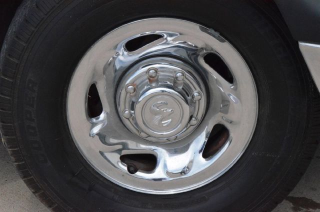 1998 Dodge Ram Van AWD XR - Htd Lthr New Tires