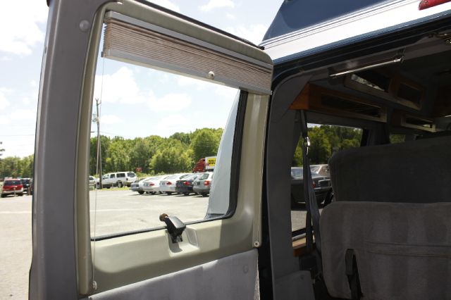 1998 Dodge Ram Van Lariat, Diesel, 4x4finance