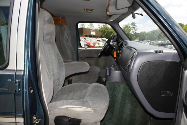 1998 Dodge Ram Van Lariat, Diesel, 4x4finance