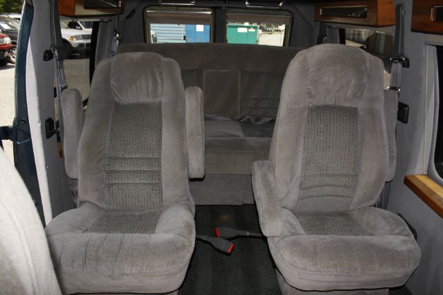 1998 Dodge Ram Van Lariat, Diesel, 4x4finance