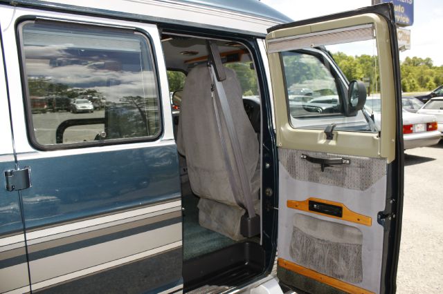 1998 Dodge Ram Van Lariat, Diesel, 4x4finance