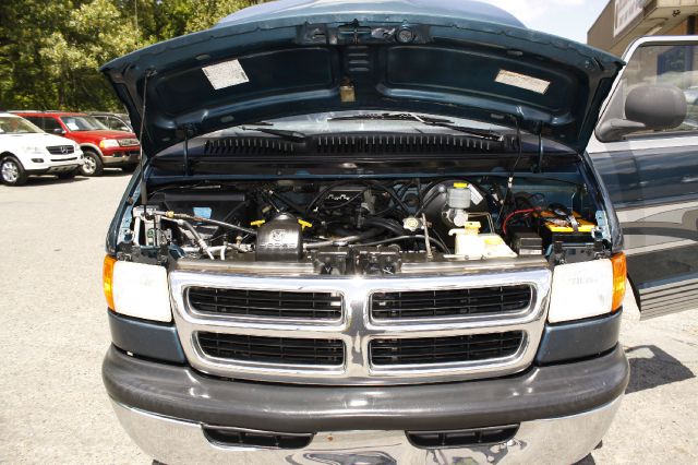 1998 Dodge Ram Van Lariat, Diesel, 4x4finance