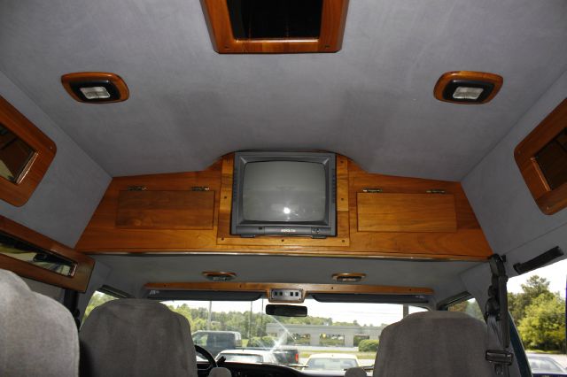 1998 Dodge Ram Van Lariat, Diesel, 4x4finance