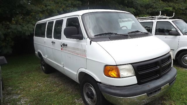 1998 Dodge Ram Van AWD XR - Htd Lthr New Tires