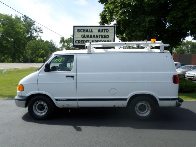 1999 Dodge Ram Van XLT FX4 Crew Cab