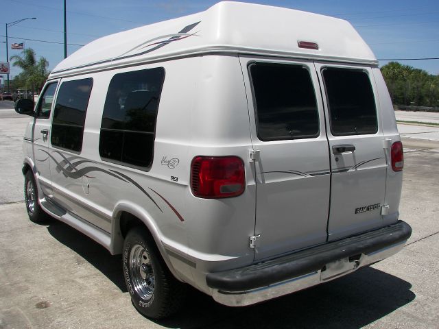 1999 Dodge Ram Van SPEC V
