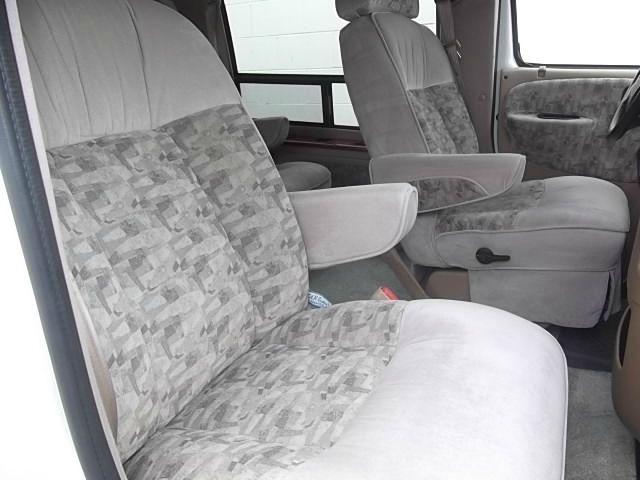 1999 Dodge Ram Van XE 3.5