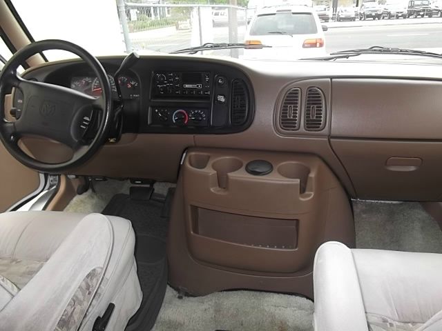 1999 Dodge Ram Van XE 3.5