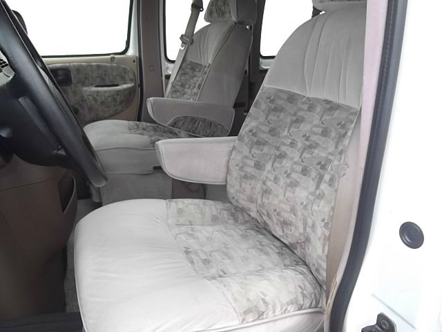 1999 Dodge Ram Van XE 3.5