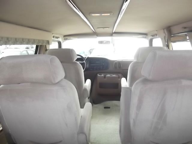 1999 Dodge Ram Van XE 3.5