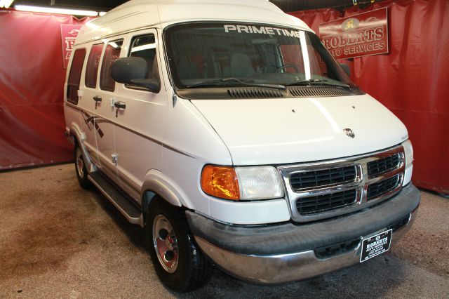 2000 Dodge Ram Van XE 3.5