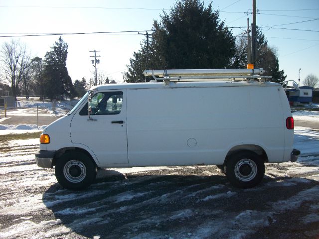 2000 Dodge Ram Van AWD XR - Htd Lthr New Tires