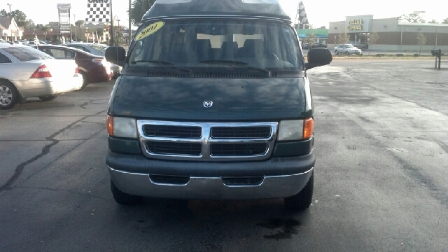2001 Dodge Ram Van XE 3.5