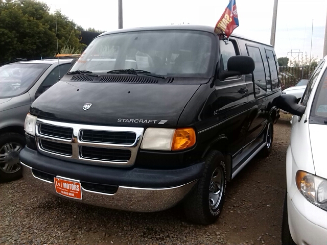 2001 Dodge Ram Van SPEC V
