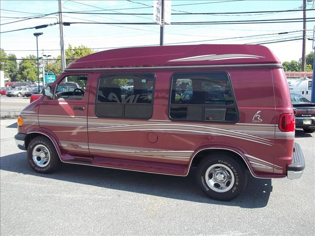 2001 Dodge Ram Van Unknown