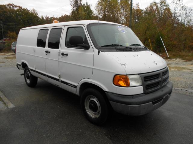 2001 Dodge Ram Van Limited Sport Utility 4D