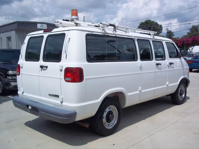 2001 Dodge Ram Van XE 3.5